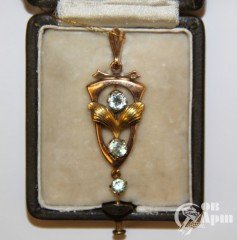 Подвеска с аквамаринами